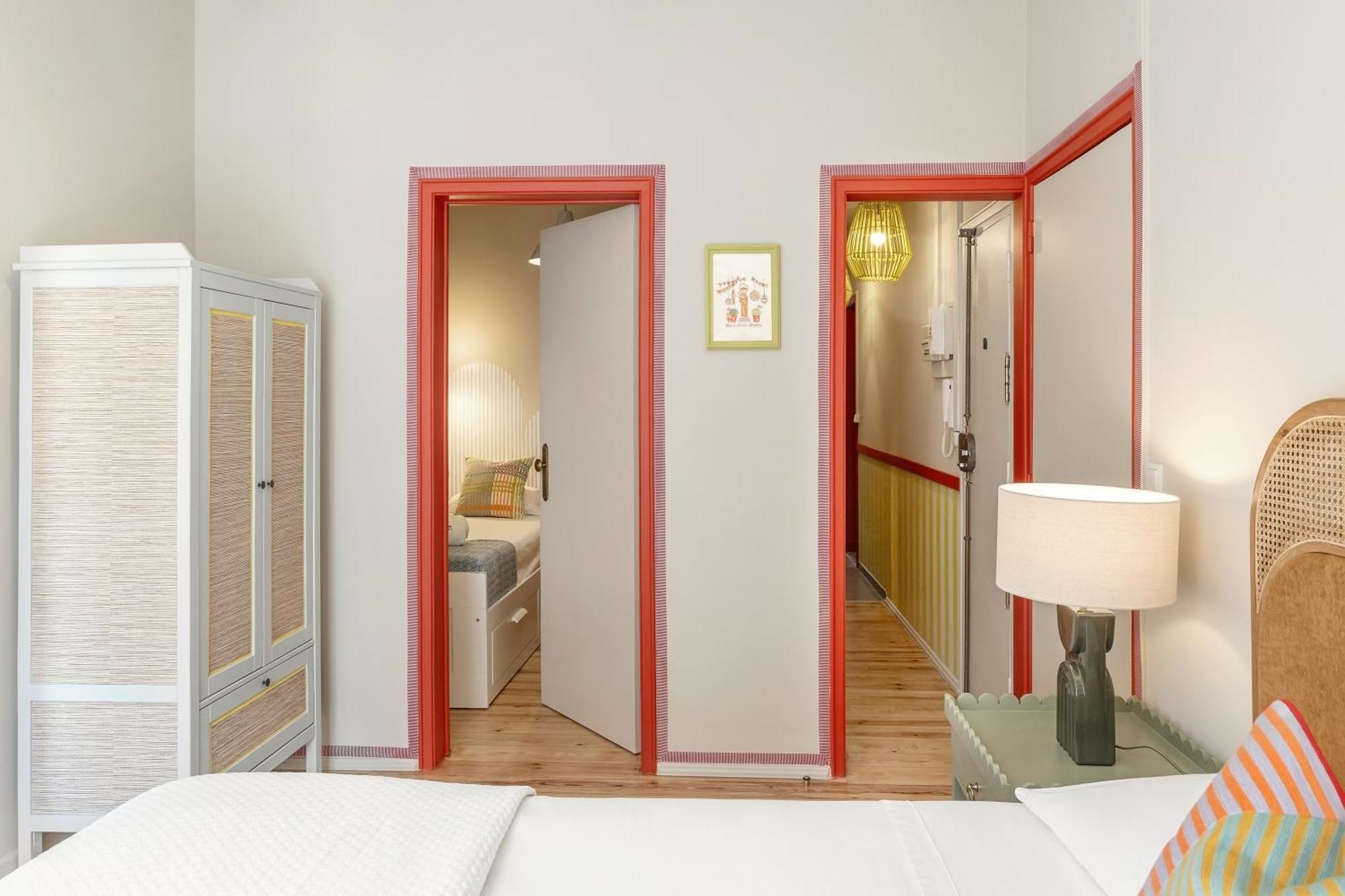The Traditional Arts Memoir, Downtown Flat With Balcony And Comfort Lisbon Exterior photo